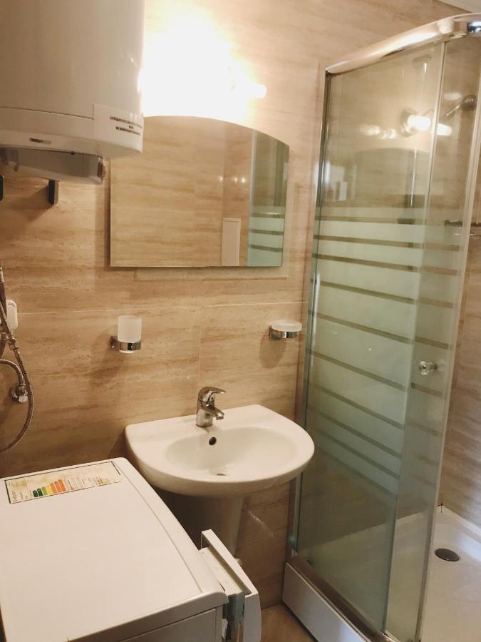 First Line Apartments Argo -Studio Room Front Sea View 洛泽内茨 外观 照片